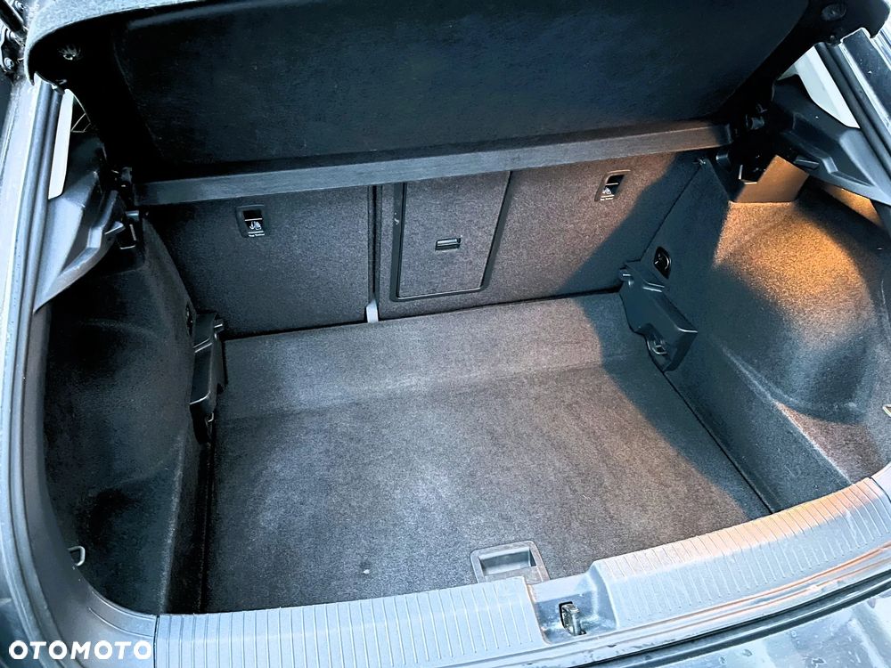 Volkswagen T-Roc 1.5 TSI ACT Advance - 8