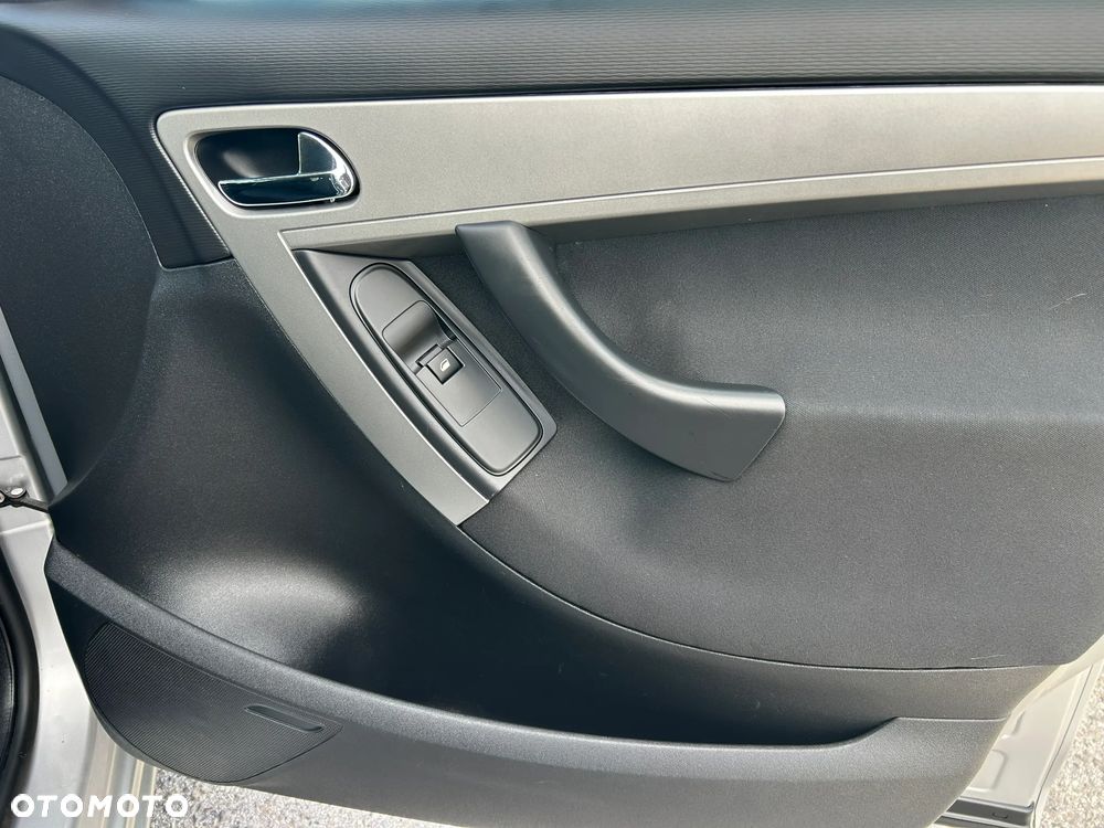 Citroën C4 Picasso 1.6 HDi FAP Tendance - 30