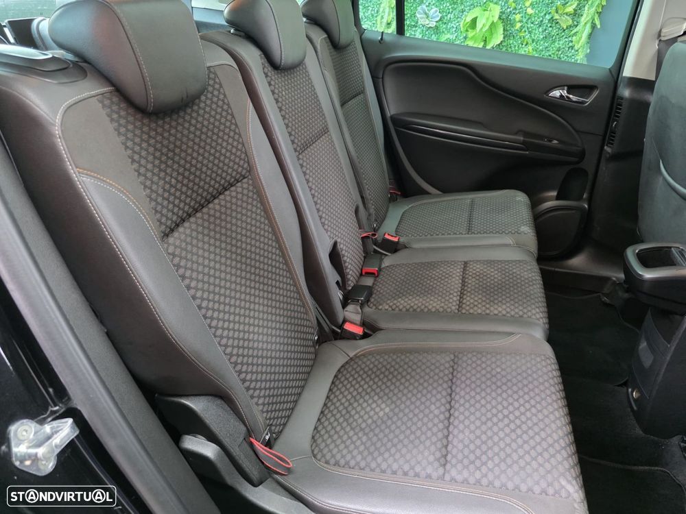 Opel Zafira 1.6 CDTi Innovation S/S - 18