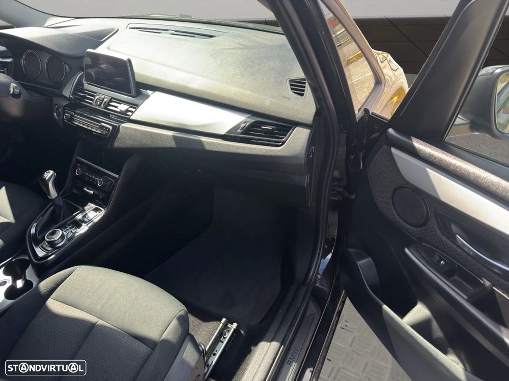 BMW 216 Gran Tourer i 7L Advantage - 19
