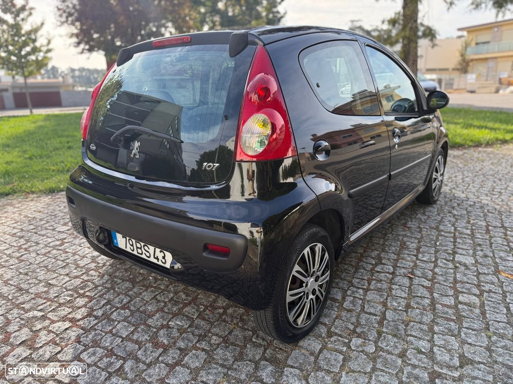 Peugeot 107 1.0 Urban - 5