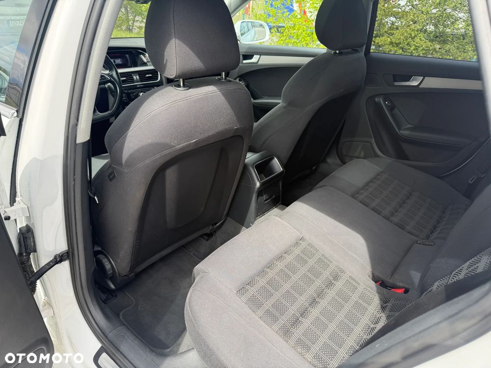 Audi A4 Avant - 13