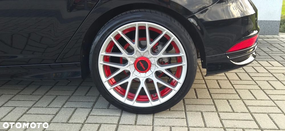 Ford Focus 2.0 EcoBoost ST-2 - 23