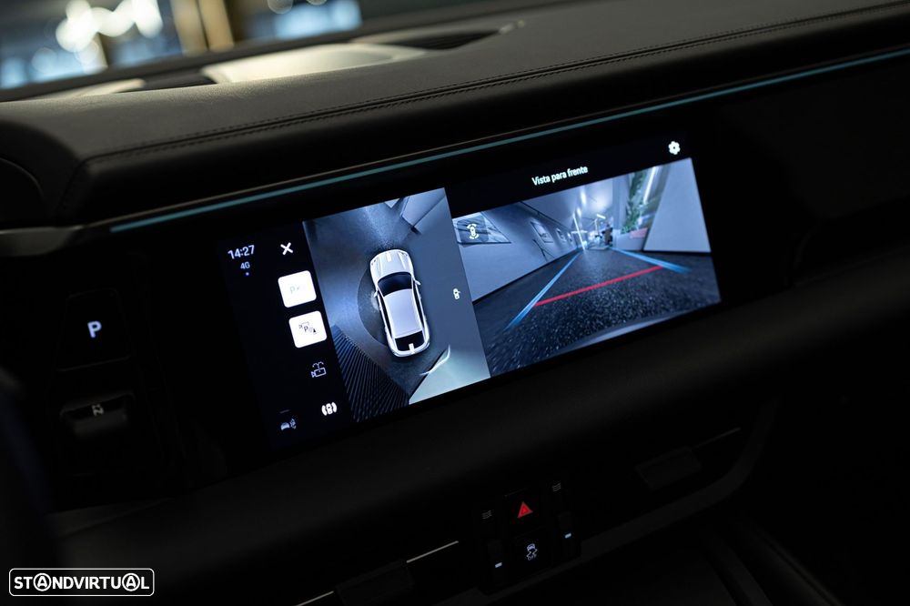 Porsche Macan Electric 4 - 23