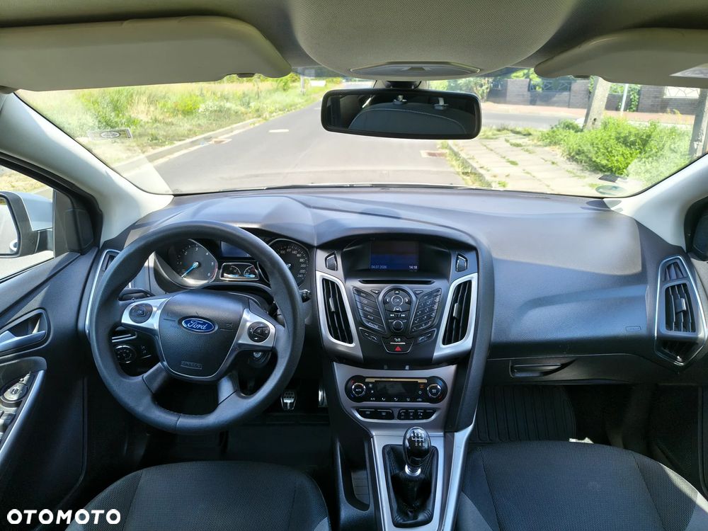 Ford Focus - 21