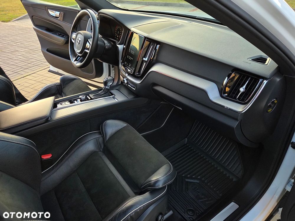 Volvo XC 60 - 24