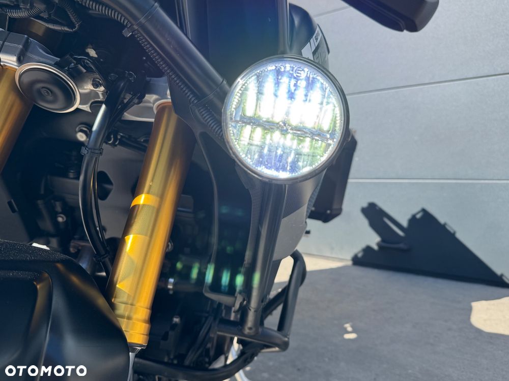 Yamaha Super Tenere - 14