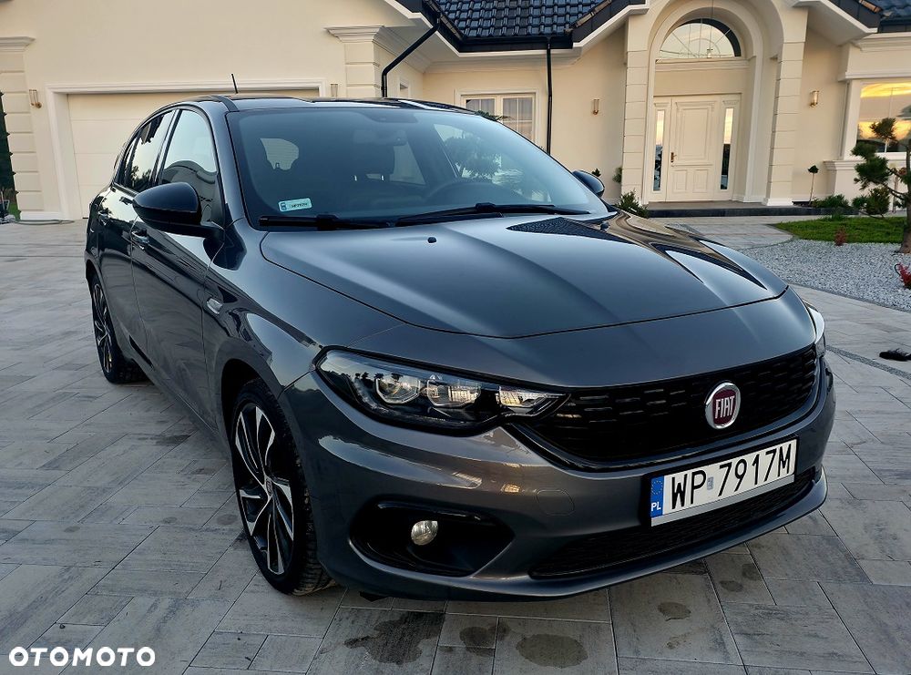 Fiat Tipo 1.4 T-Jet 16v S-Design - 2