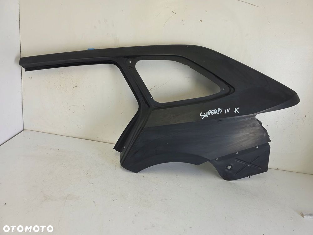 Błotnik lewy tył poszycie SKODA Superb 3 III 15- KOMBI - 1