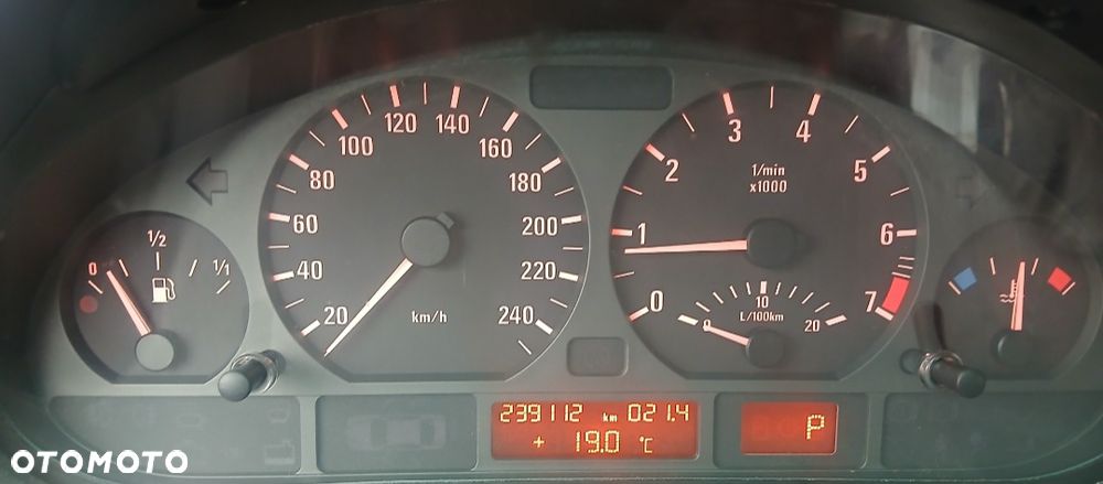 BMW Seria 3 - 10