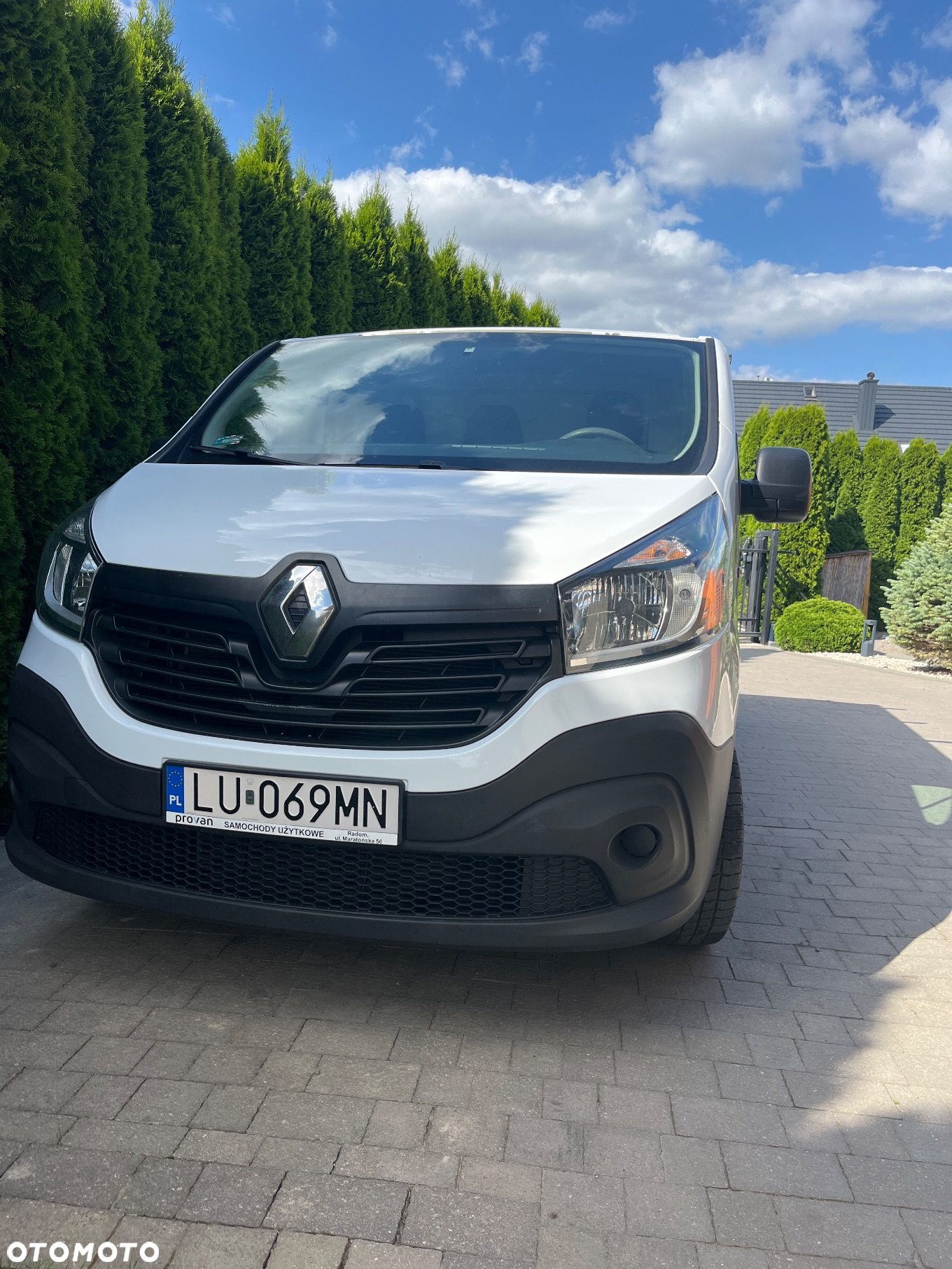 Renault Trafic - 13