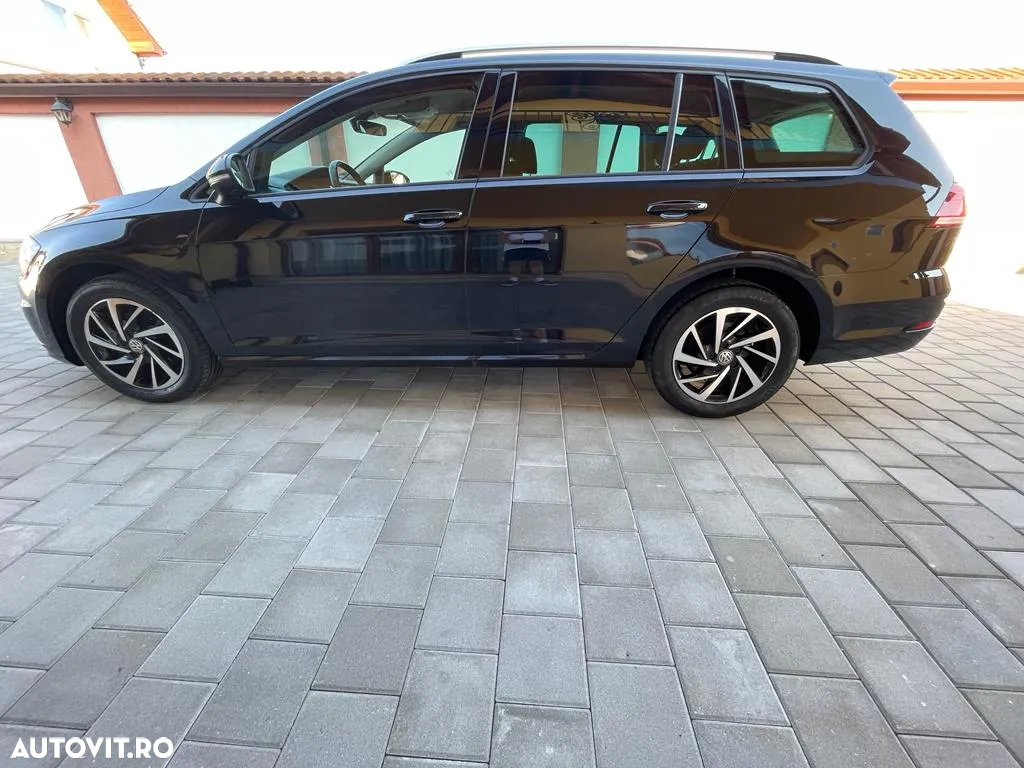 Volkswagen Golf 1.6 TDI SCR DSG Join - 9