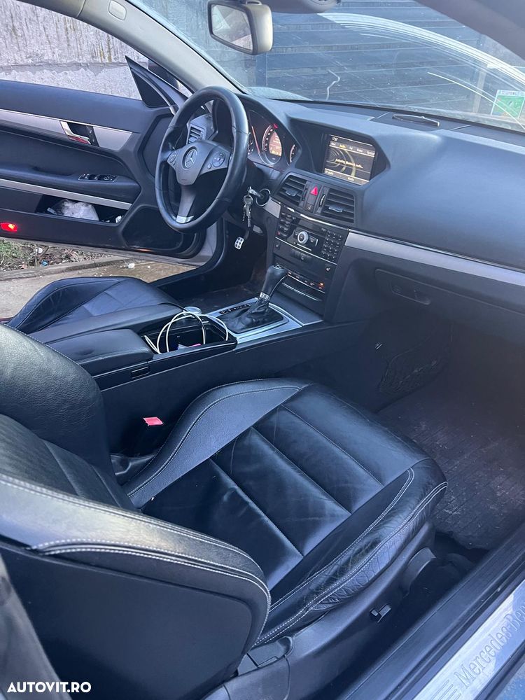 Mercedes-Benz E 220 CDI DPF BlueEFFICIENCY Automatik Elegance - 5