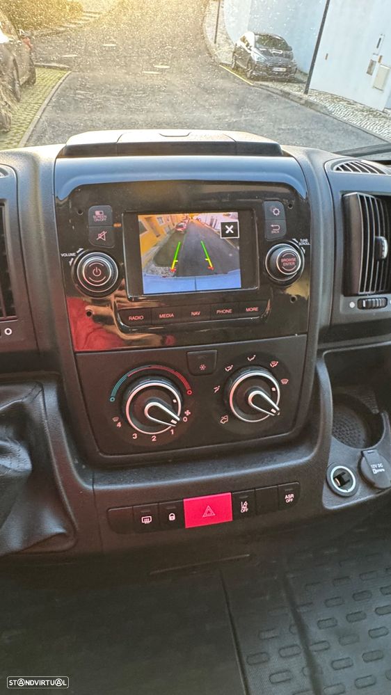 Peugeot Boxer 2.0 BlueHDi 435 L4H2 Premium - 13