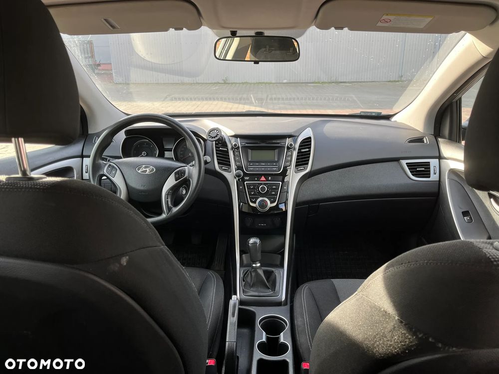 Hyundai i30 - 19
