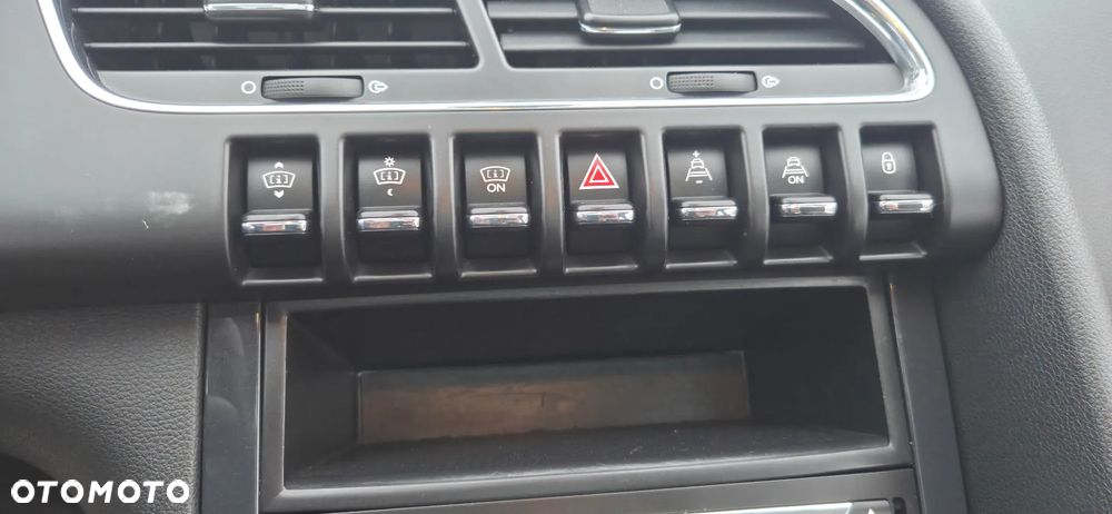 Peugeot 3008 BlueHDi 120 Stop & Start Business-Line - 25