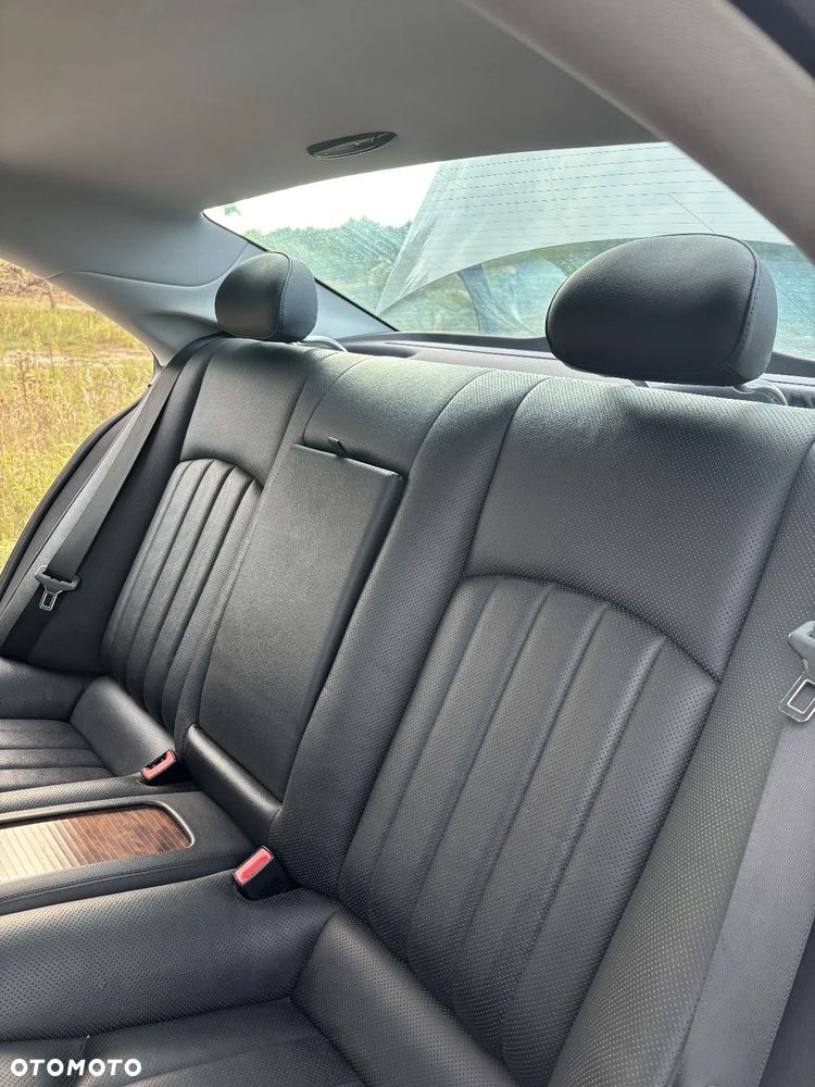 Mercedes-Benz CLS - 28