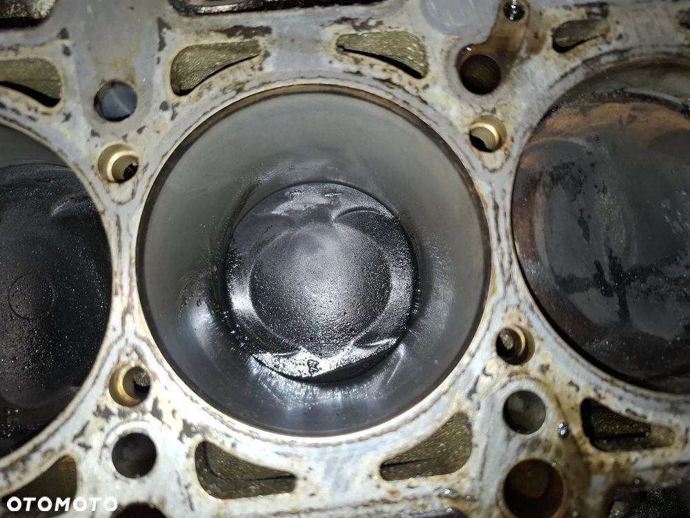 Blok Silnik Dół Silnika Słupek 06E103021A 3.2 3.2FSI FSI AUK Audi A4 B7 A6 C6 - 6