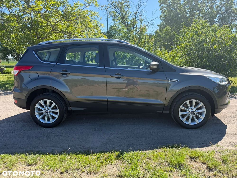 Ford Kuga 2.0 TDCi 4WD Titanium - 26