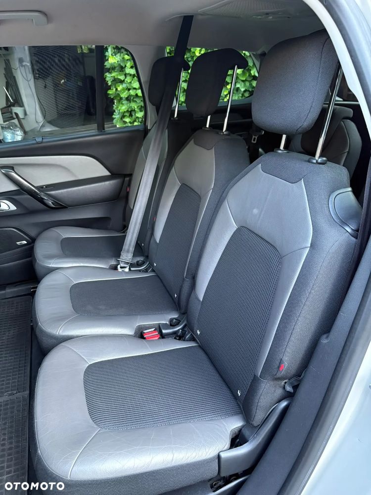 Citroën C4 Picasso - 11