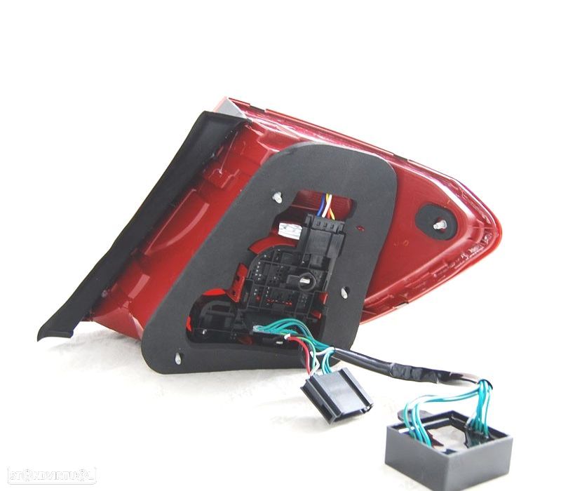 FAROLINS TRASEIROS PARA MERCEDES CLASSE C W204 KOMBI 07-11 LIGHT BAR VERMELHO CROMADO - 2