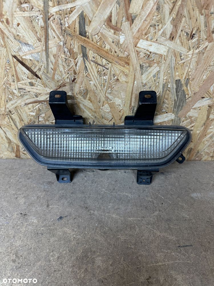 FORD MUSTANG LAMPA COFANIA TYLNA FR3B-15500-A - 1