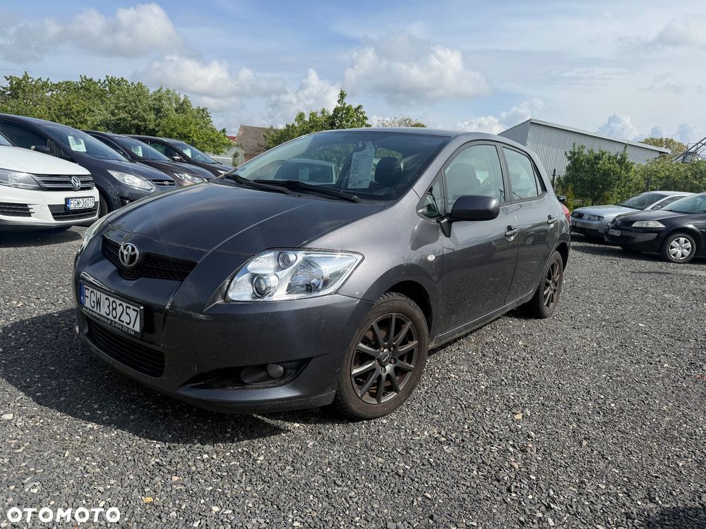 Toyota Auris 1.4 VVT-i Sol - 2