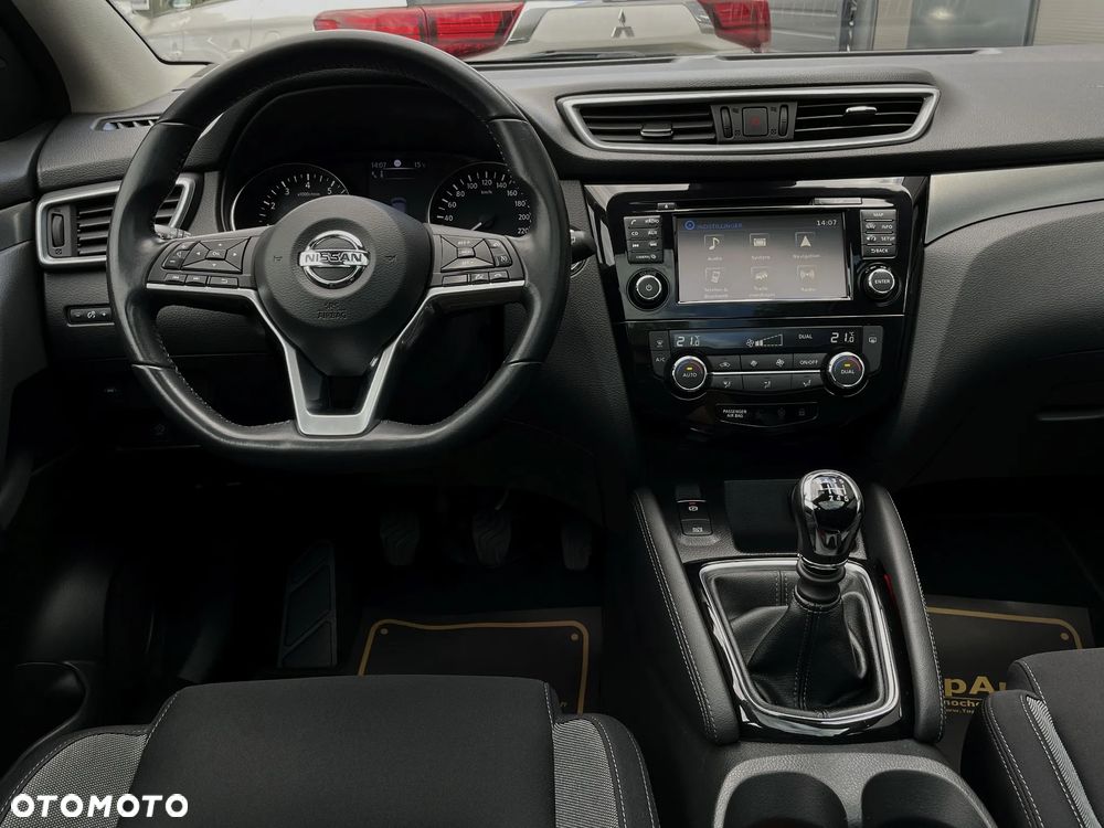 Nissan Qashqai 1.6 DIG-T Tekna - 32