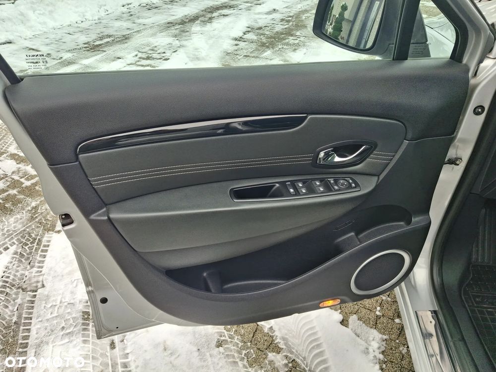 Renault Scenic TCe 130 Dynamique - 17