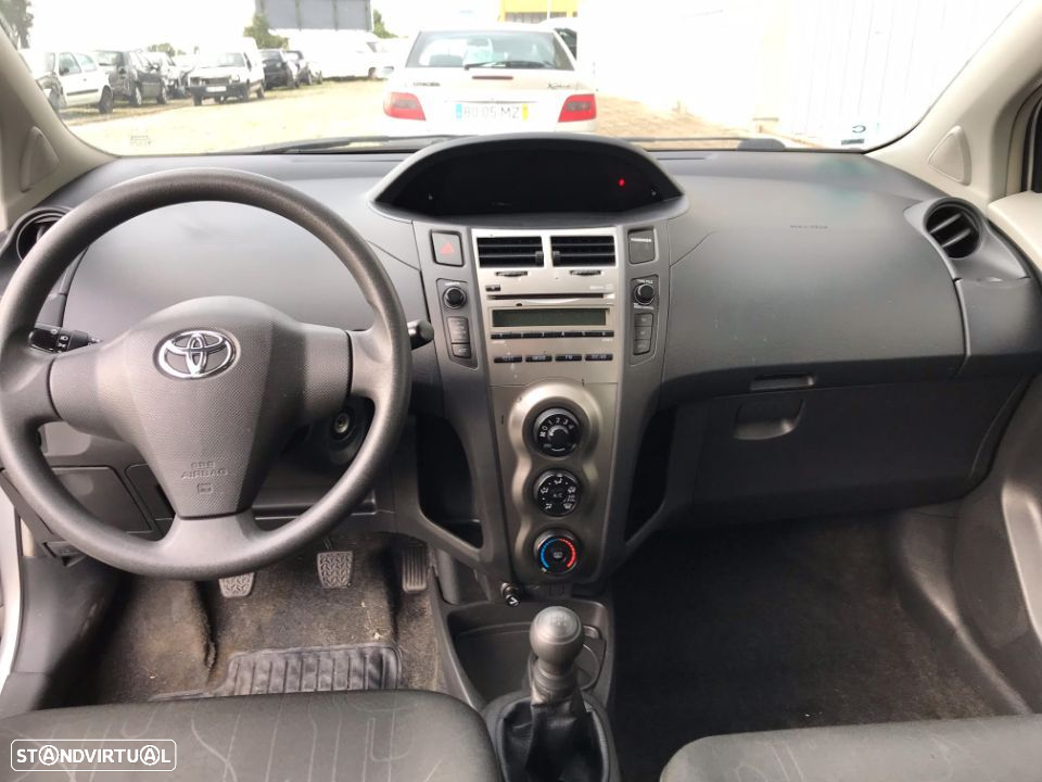 Toyota Yaris 1.0 VVT-i 3P 2009  - Para Peças - 5