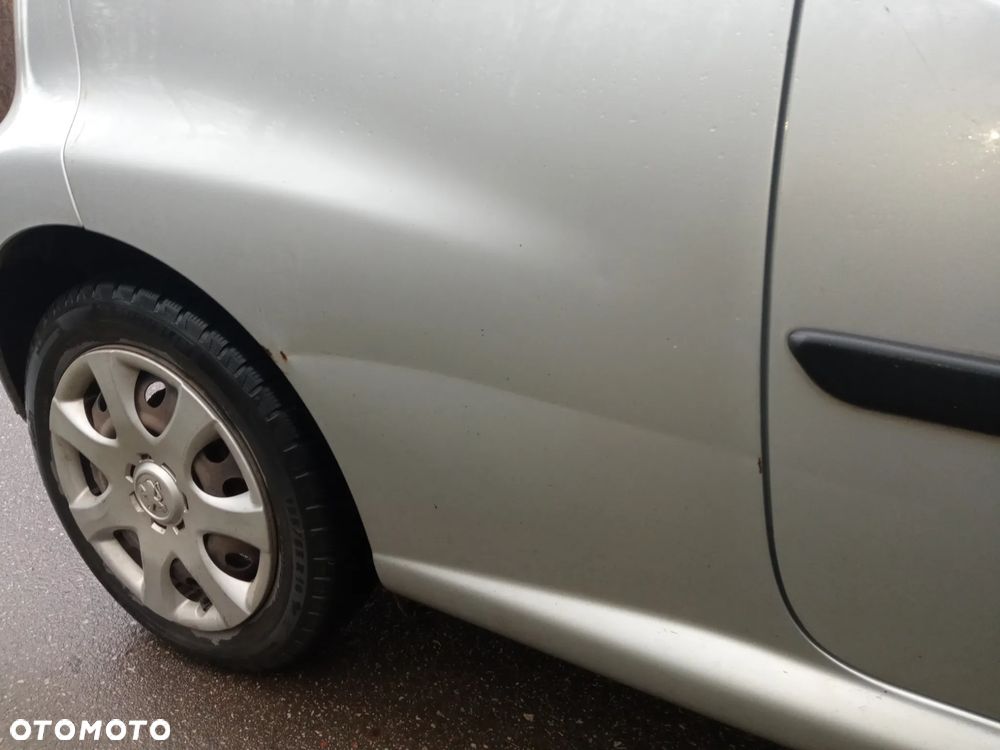 Peugeot 107 1.0 Urban Move - 21