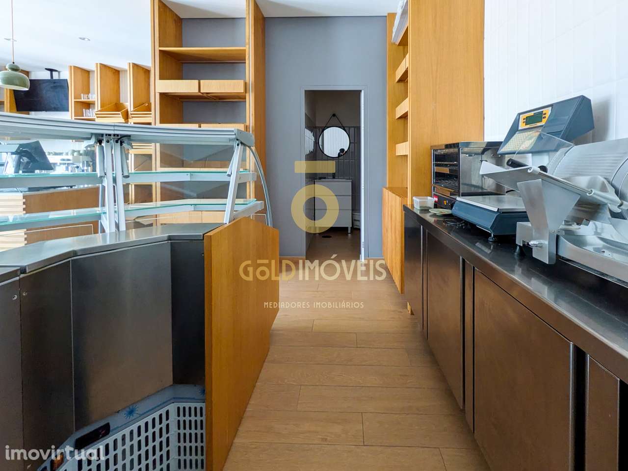 Padaria / Pastelaria  Trespasse em Alpendorada, Várzea e Torrão,Marco - Grande imagem: 5/11