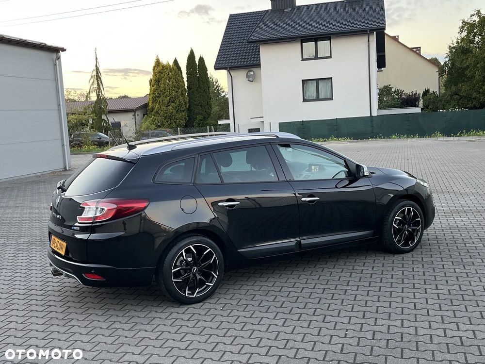 Renault Megane TCe 180 GT - 16