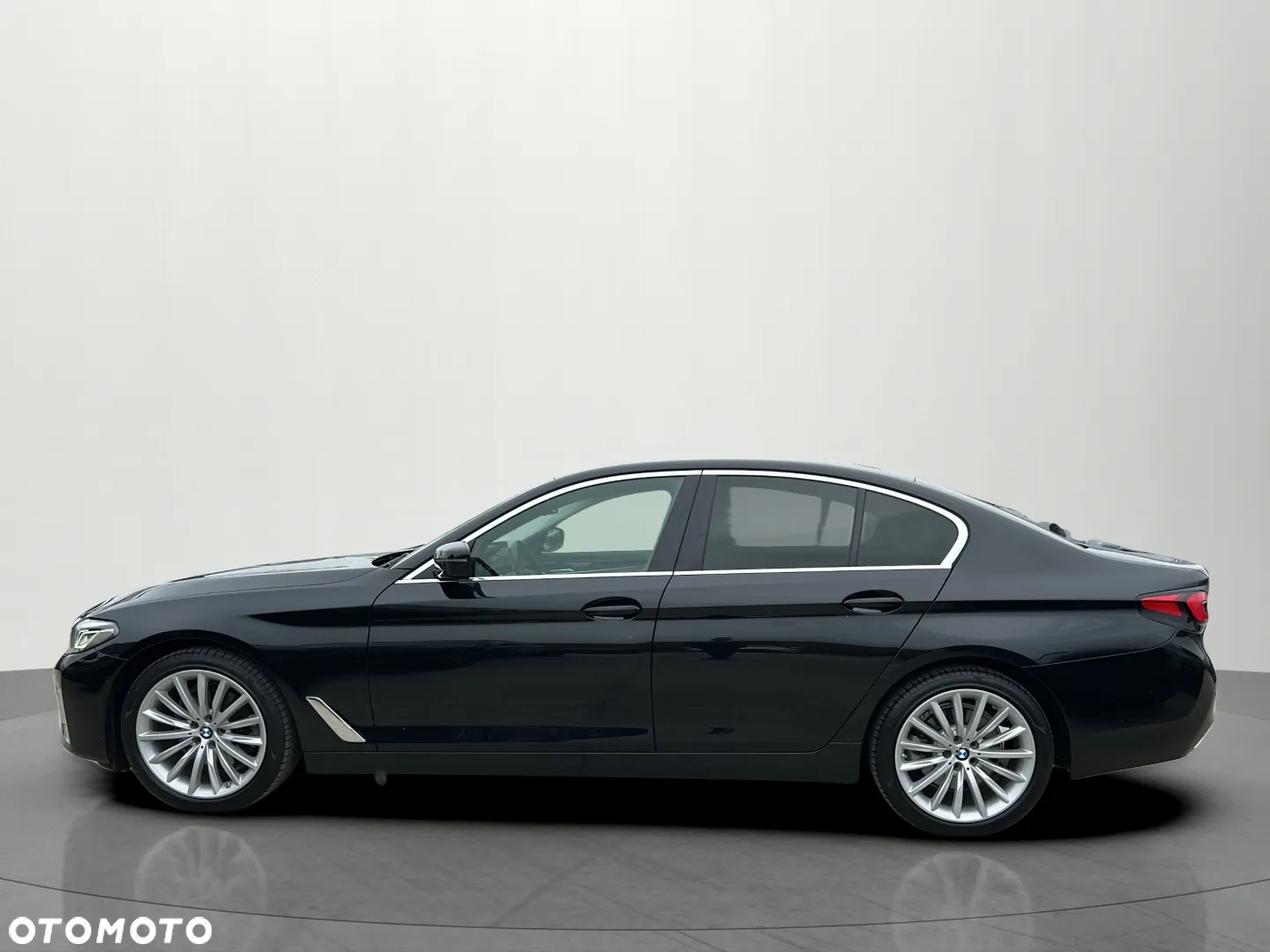 BMW Seria 5 520d Luxury Line - 6