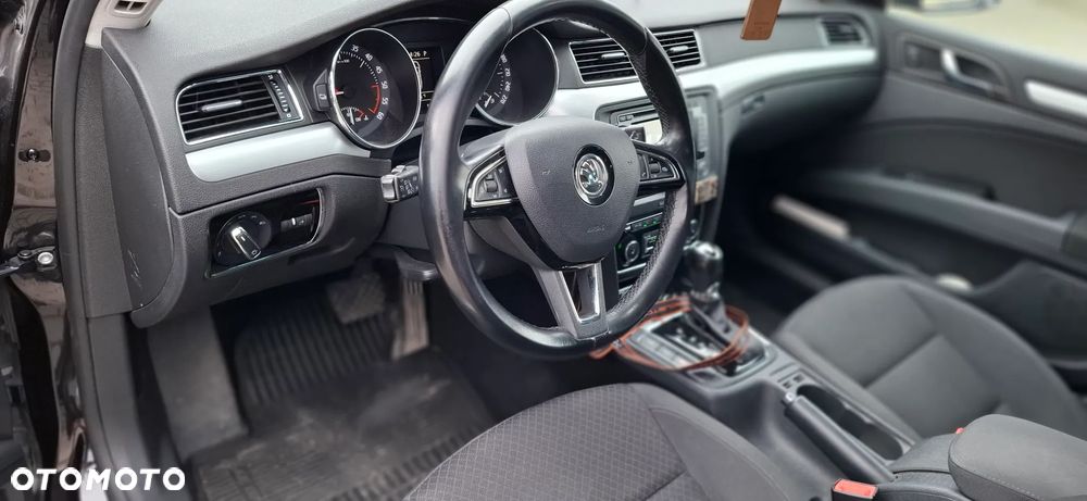 Skoda Superb 2.0 TDI 4x4 Ambition DSG - 15