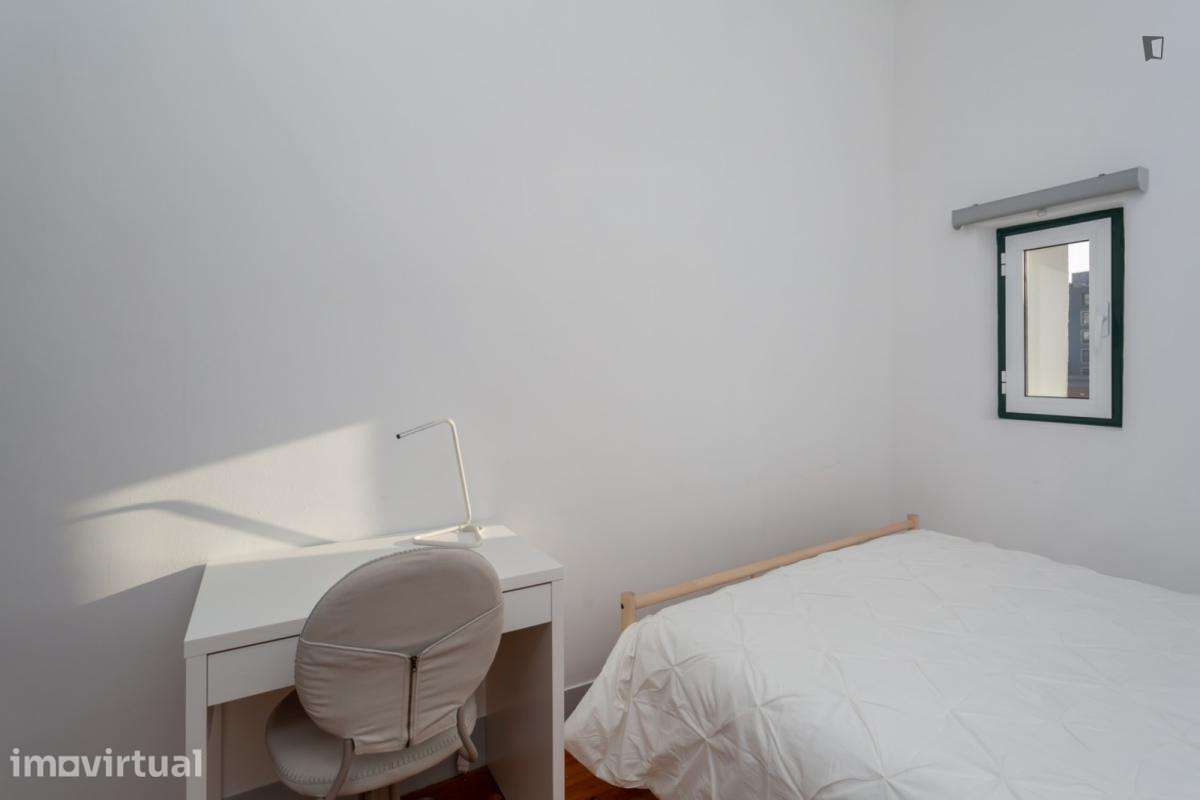 Quarto - localizado em Avenida da Liberdade Lisbon - Grande imagem: 3/16