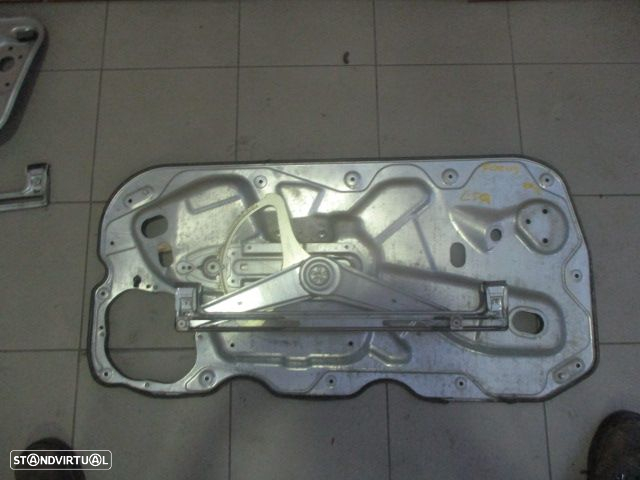 Elevador Sem Motor 4M51B203A29BE FORD FOCUS 2005 3P FE - 3