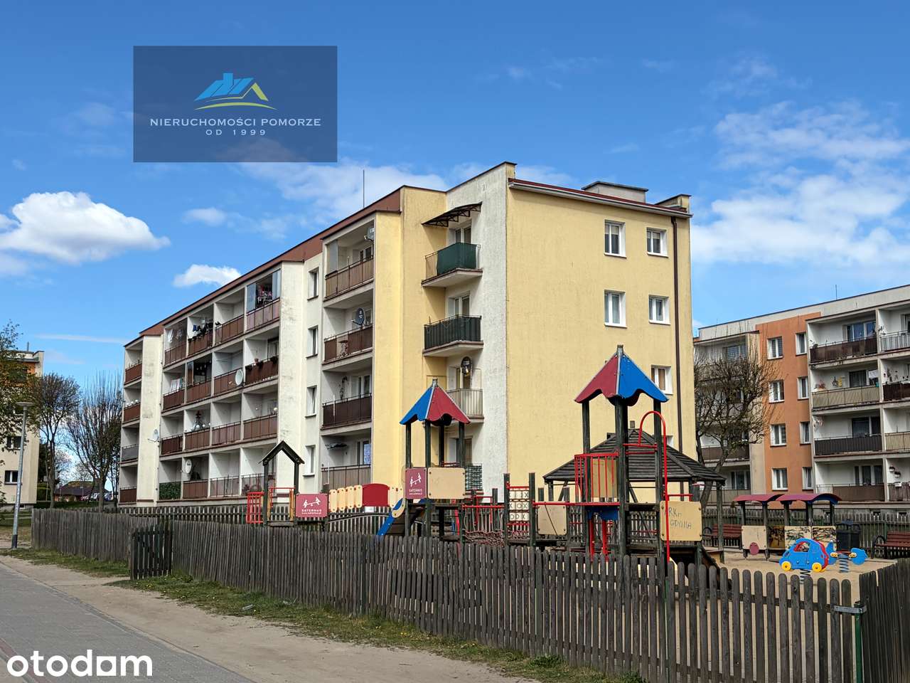 Przestronne mieszkanie z balkonem i piwnicą