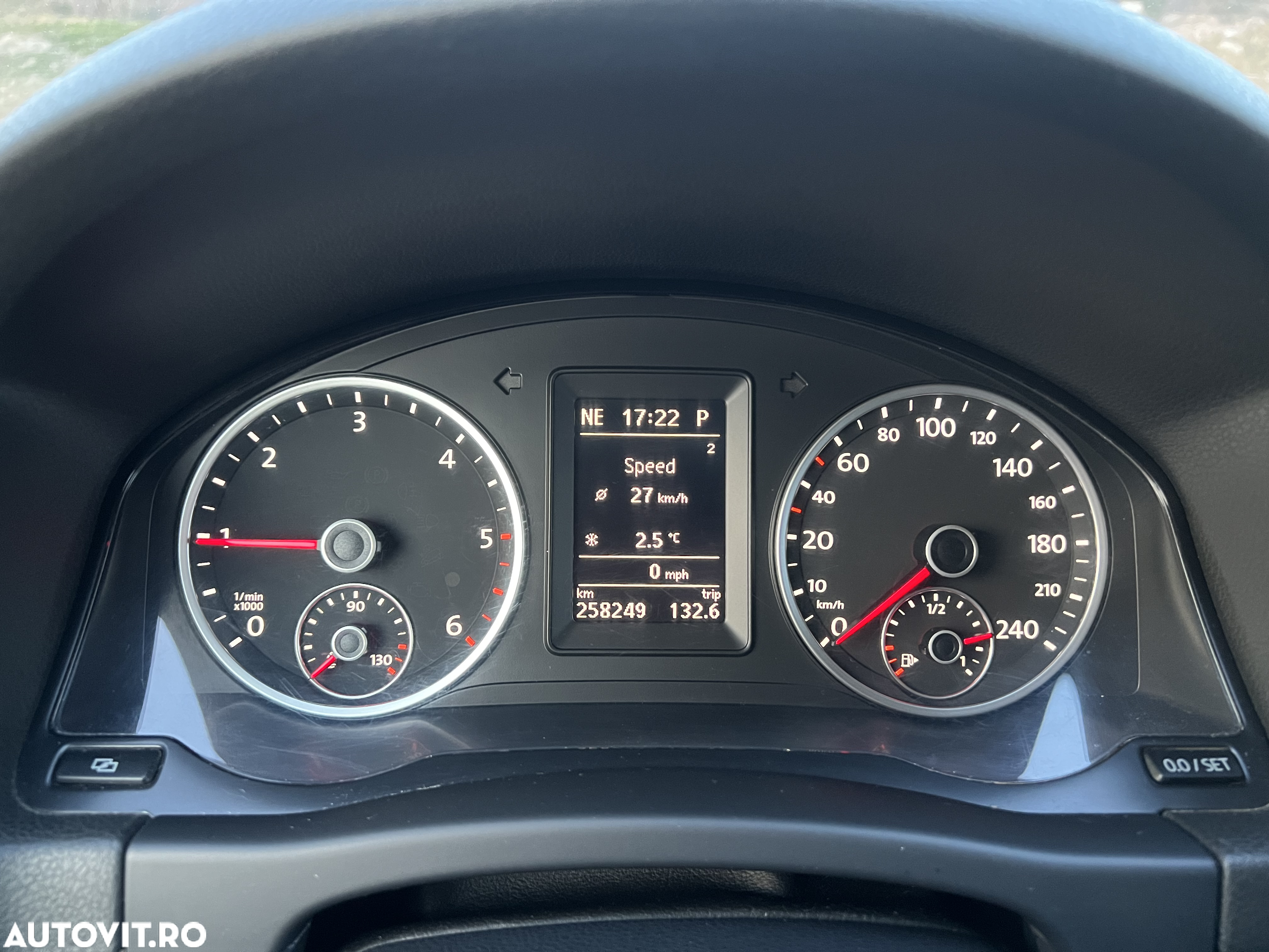 Volkswagen Tiguan 2.0 TDI 4Motion DSG Sport & Style - 20