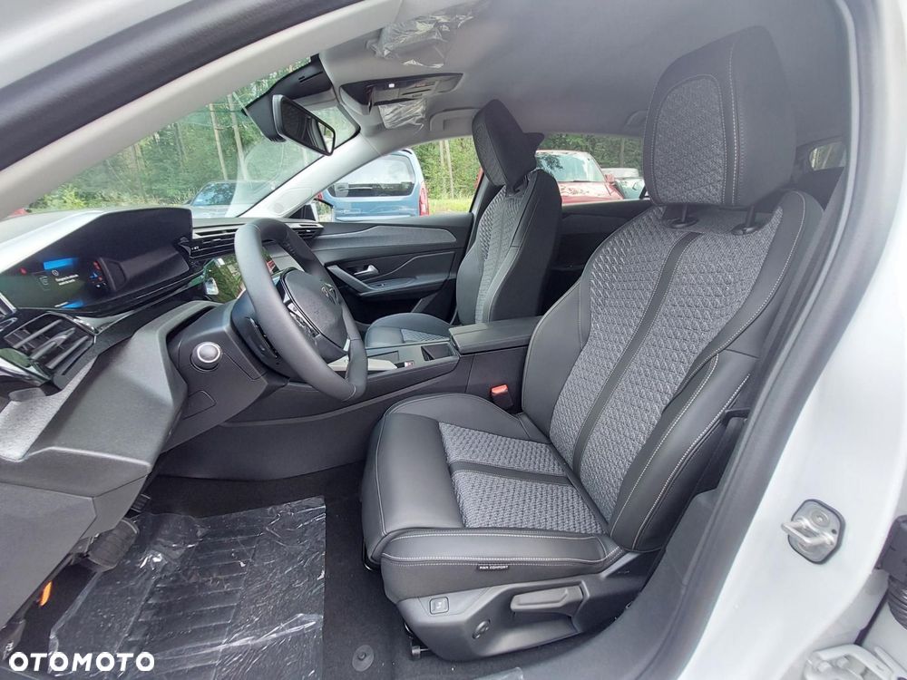 Peugeot 308 - 13