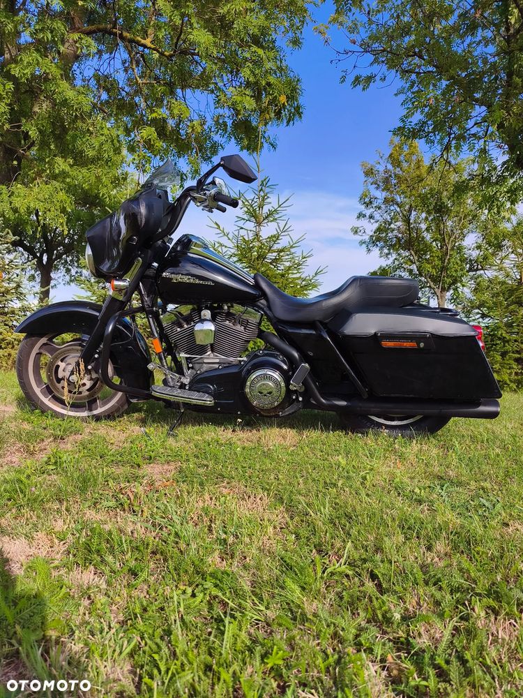 Harley-Davidson Touring Street Glide - 5