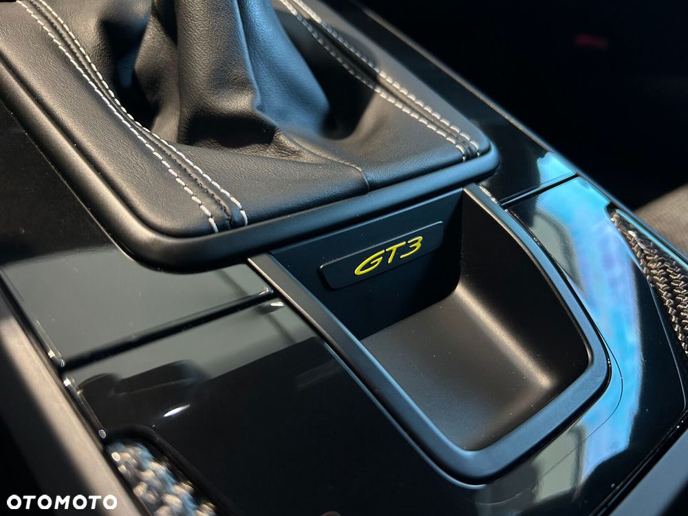 Porsche 911 GT3 - 35