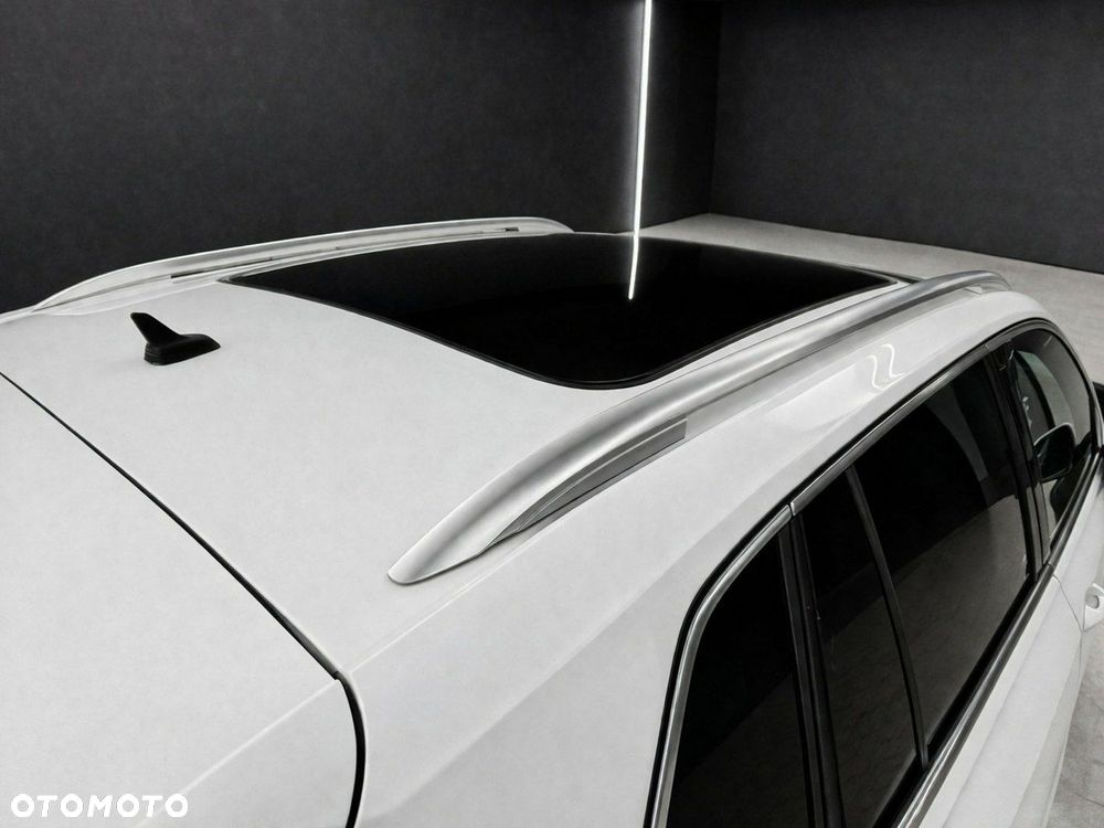 Volkswagen Tiguan - 21