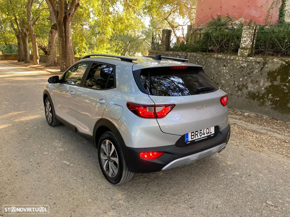 Kia Stonic 1.2 MPi Dynamic - 35