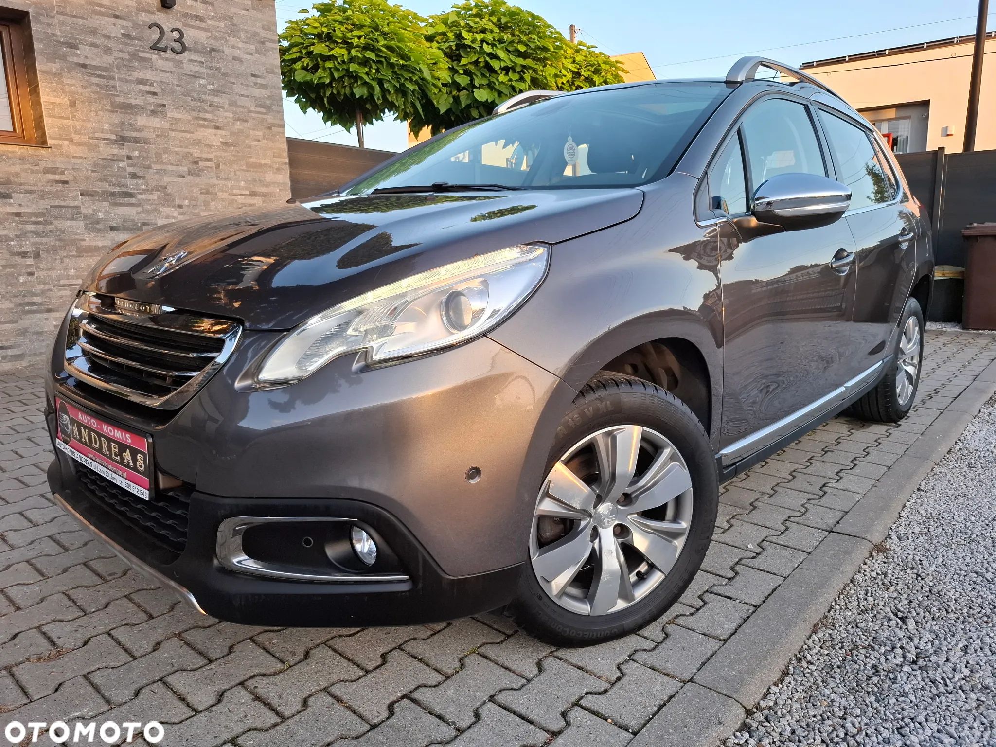Peugeot 2008 1.6 BlueHDi Allure - 1