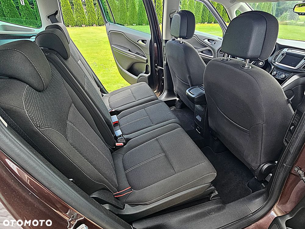 Opel Zafira 2.0 D Start/Stop Business - 34