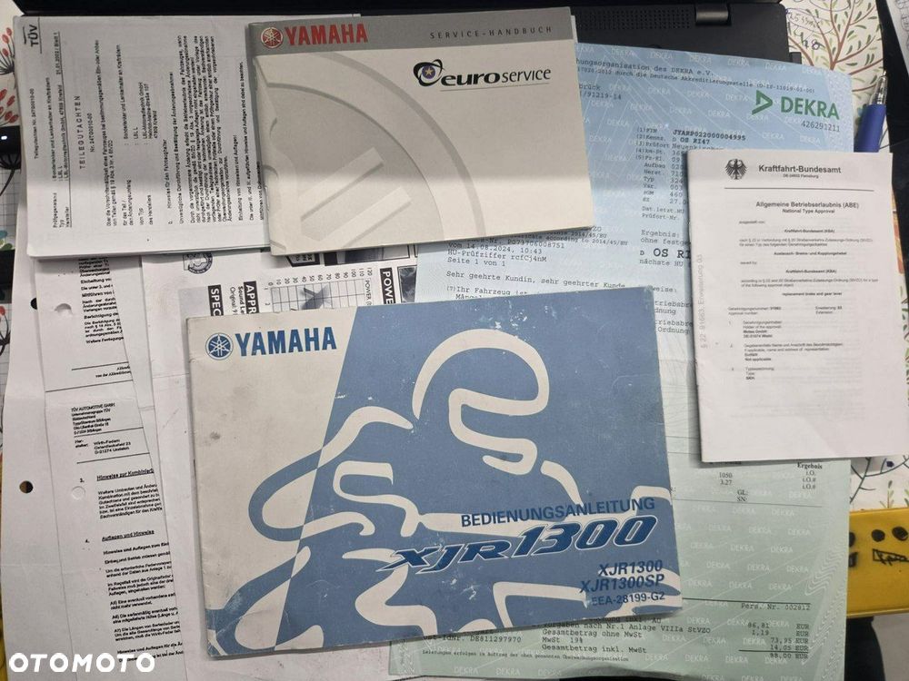 Yamaha XJR - 4