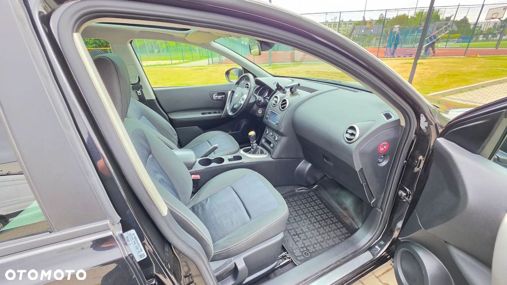 Nissan Qashqai+2 - 5
