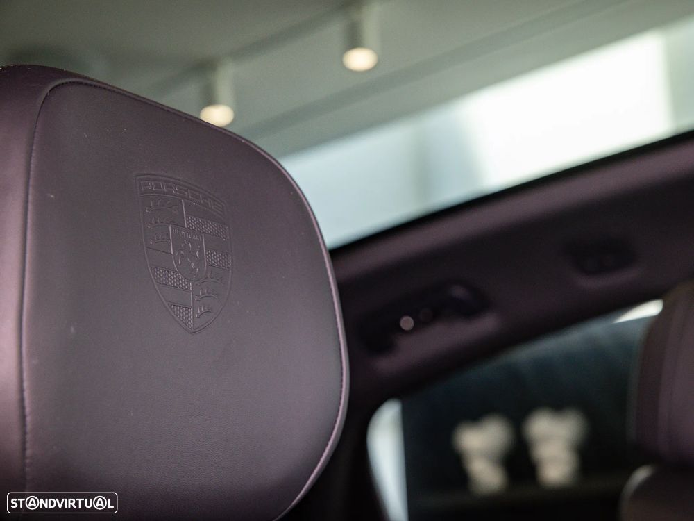 Porsche Cayenne Coupé E-Hybrid Black Edition - 47