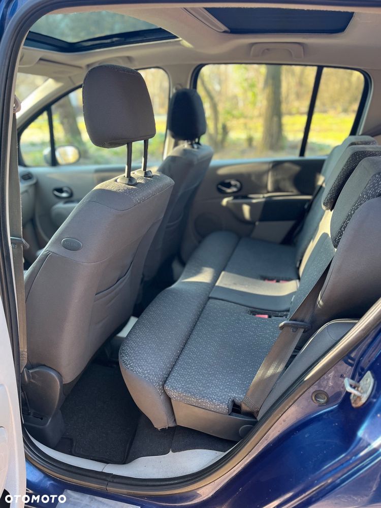 Renault Modus 1.5 dCi Confort Dynamique - 9